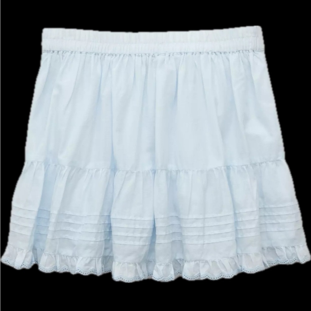 AE x The Summer I Turned Pretty
Mini Skirt NEW XL American Eagle XL